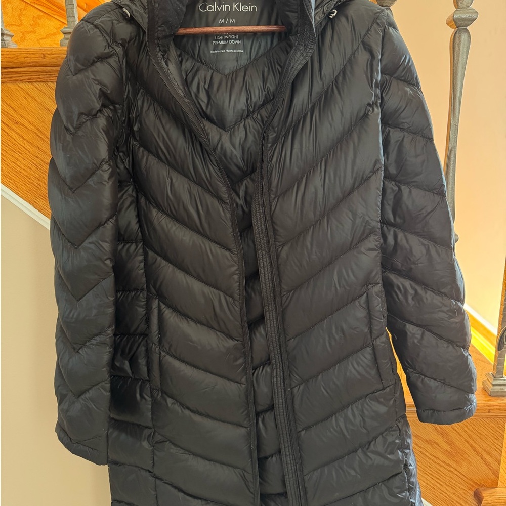 Calvin Klein Women's Black Chevron Puffer Coat
